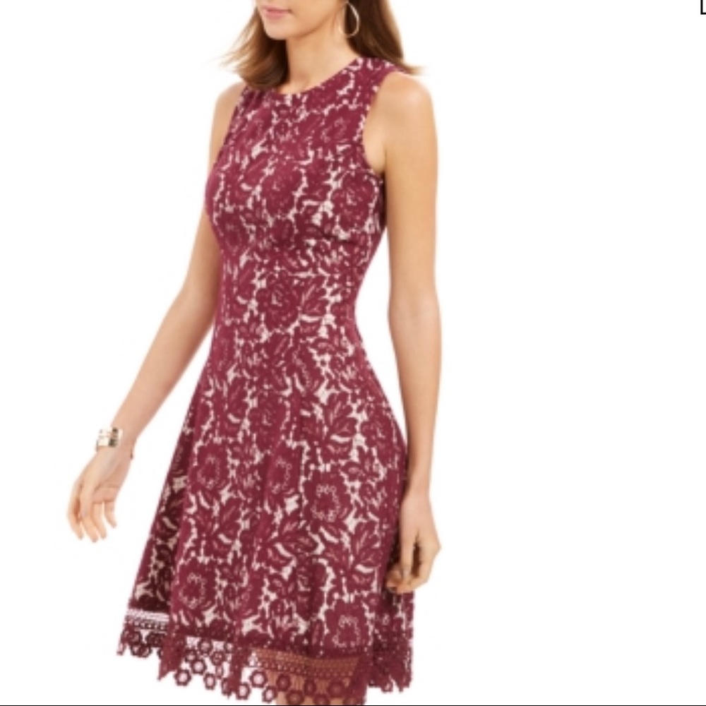 Donna Ricco Lace pattern A-Line Dress size 10
Burgundy And nude - Picture 2 of 12